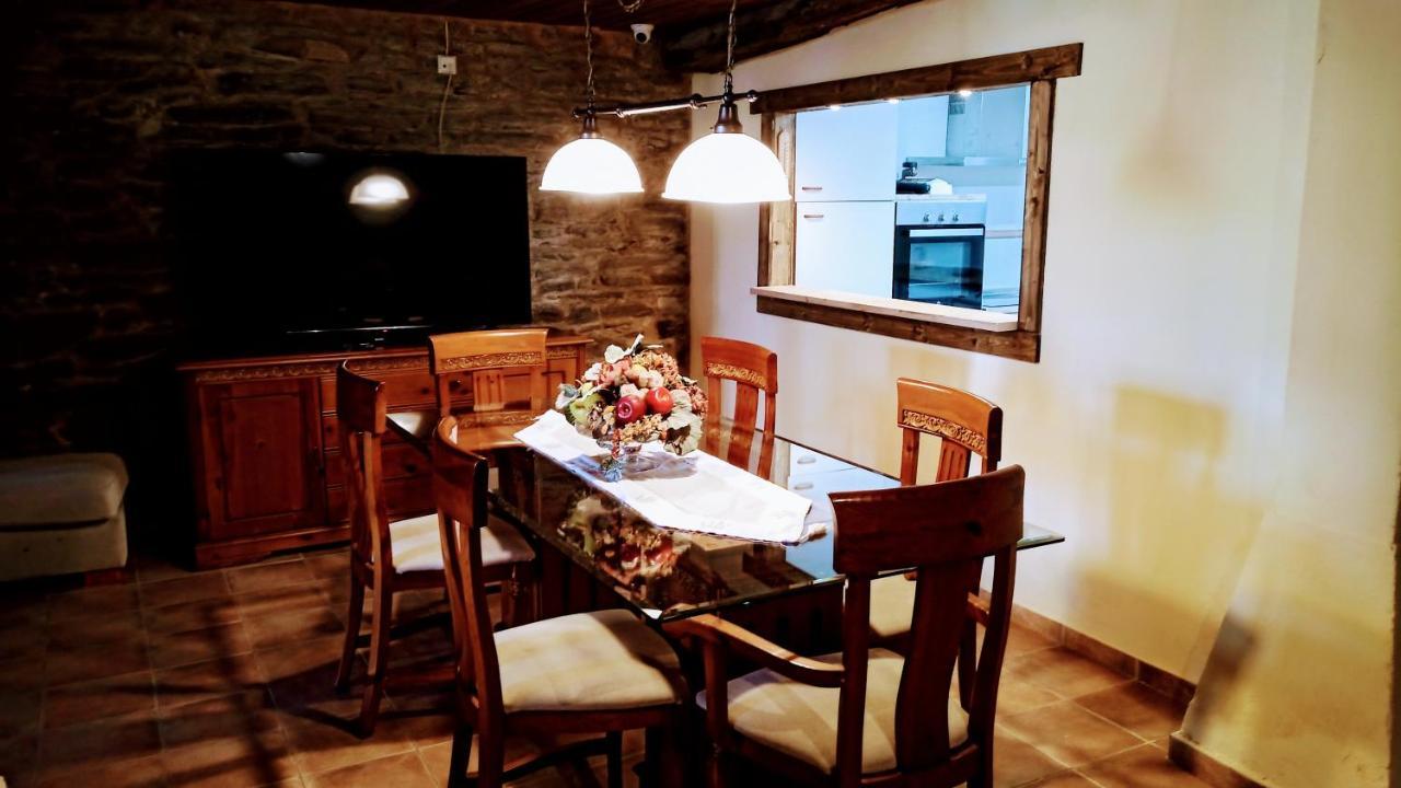 La Casona De Sarria Hostel Екстериор снимка