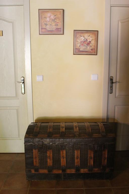 La Casona De Sarria Hostel Екстериор снимка