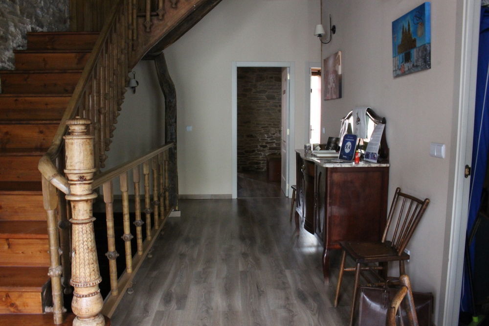 La Casona De Sarria Hostel Екстериор снимка