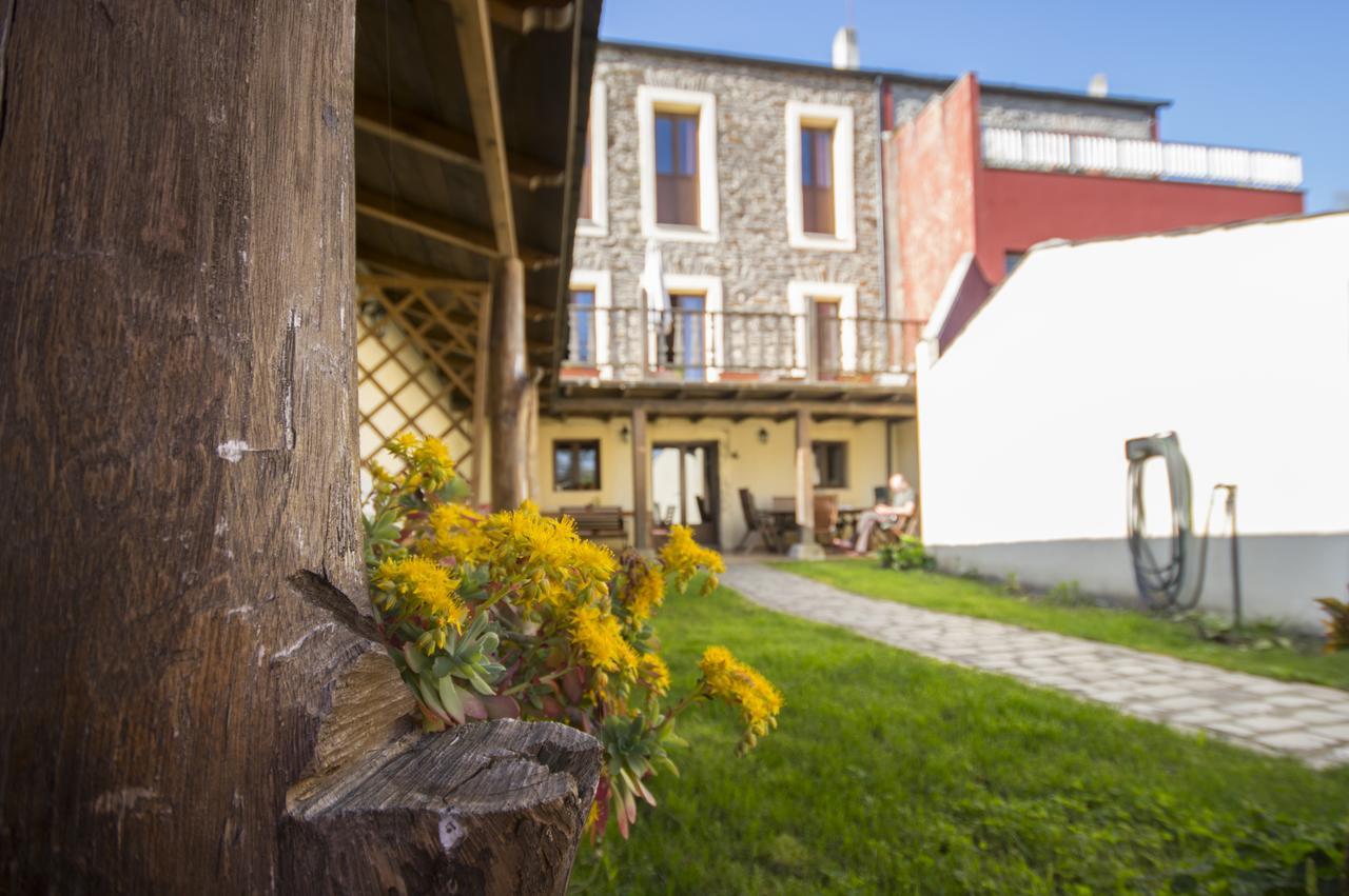 La Casona De Sarria Hostel Екстериор снимка
