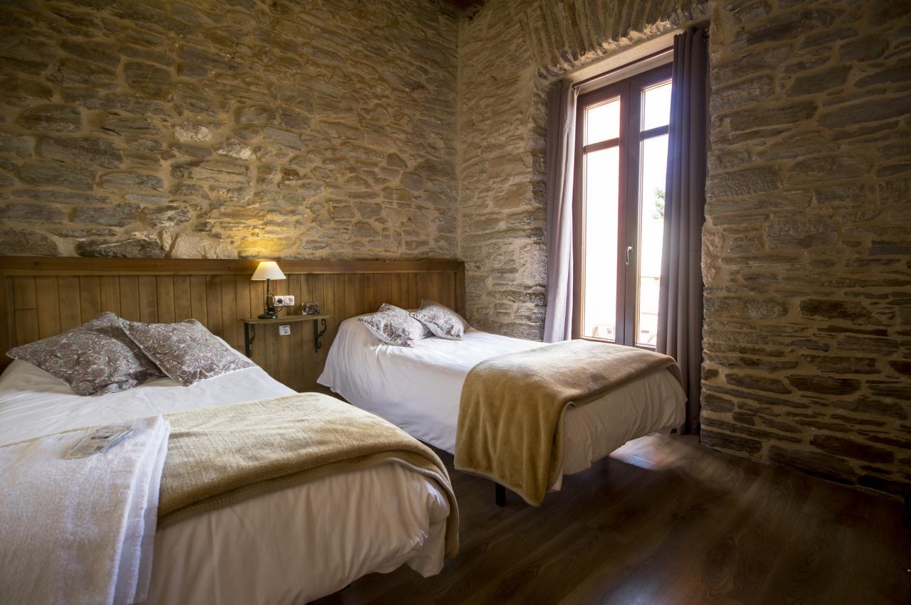 La Casona De Sarria Hostel Екстериор снимка