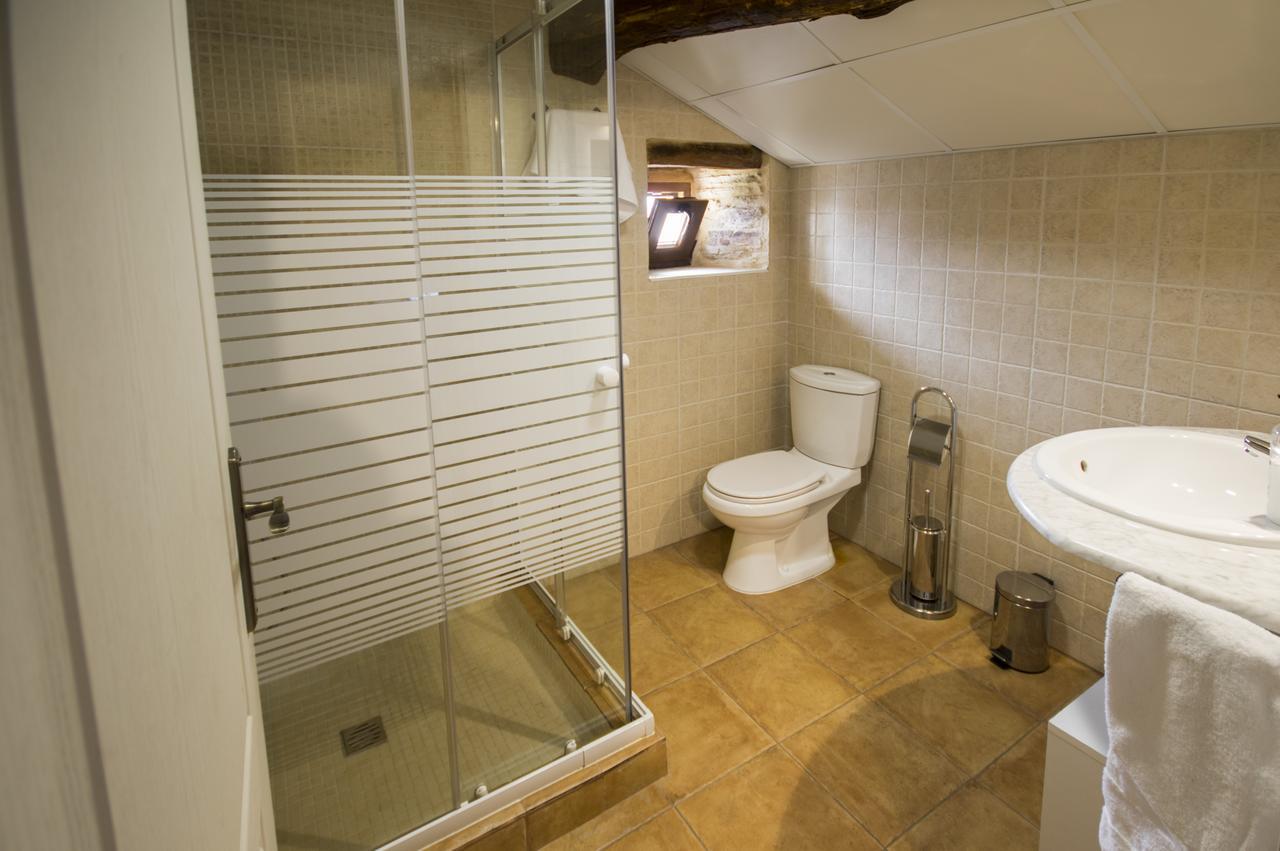 La Casona De Sarria Hostel Екстериор снимка