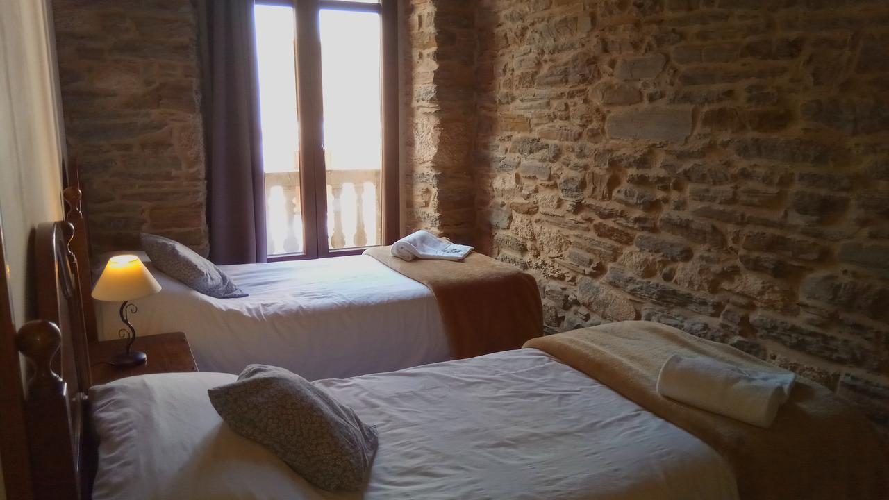 La Casona De Sarria Hostel Екстериор снимка
